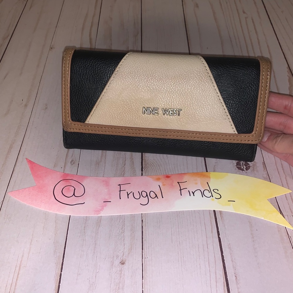 Nine West Wallet